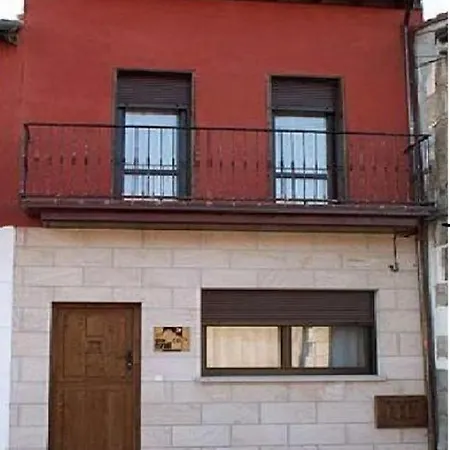 Casa Rural Robellano